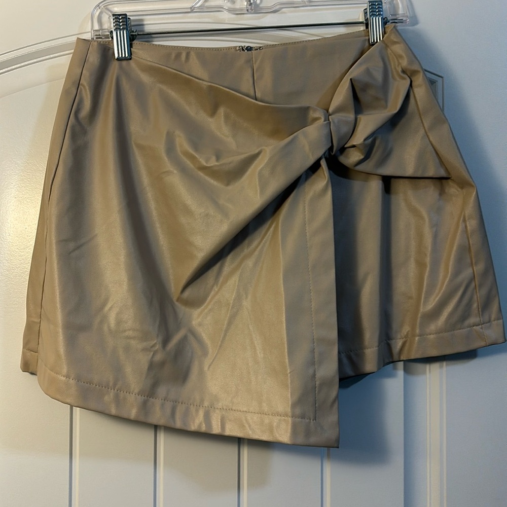 Cream Pleather Skort